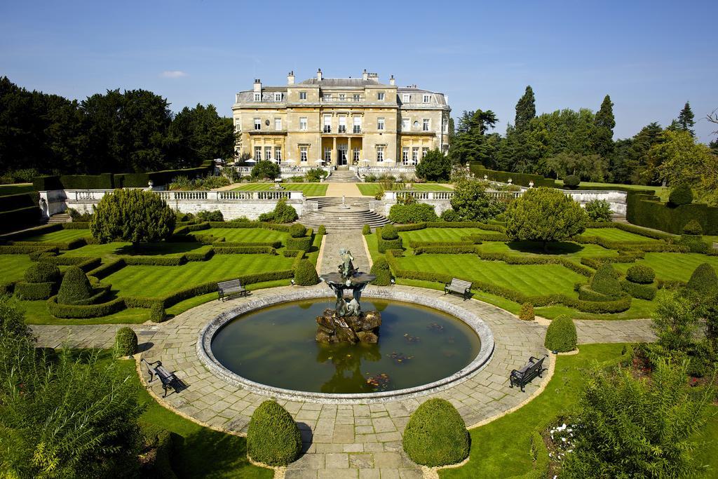 Luton Hoo Hotel, Golf And Spa Exterior foto The formal gardens at Stourhead