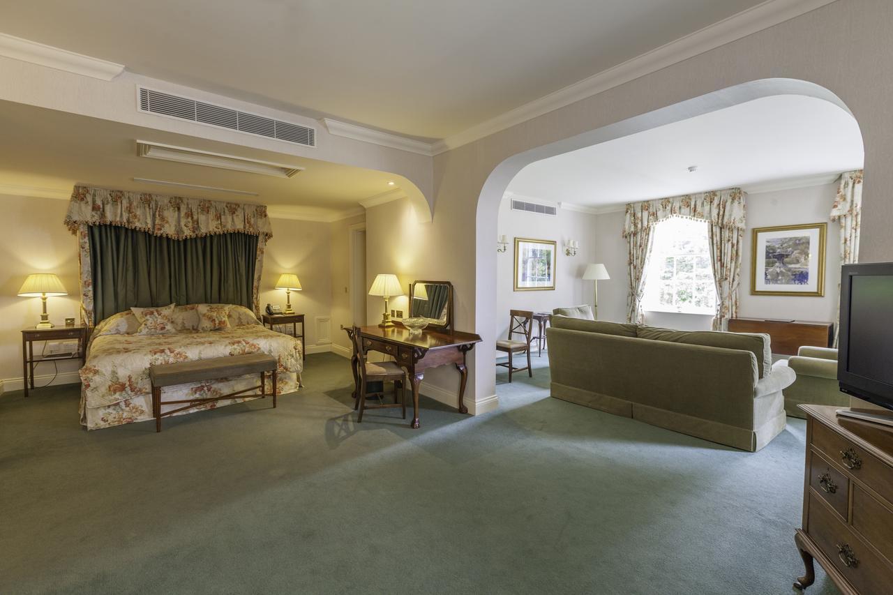 Luton Hoo Hotel, Golf And Spa Exterior foto